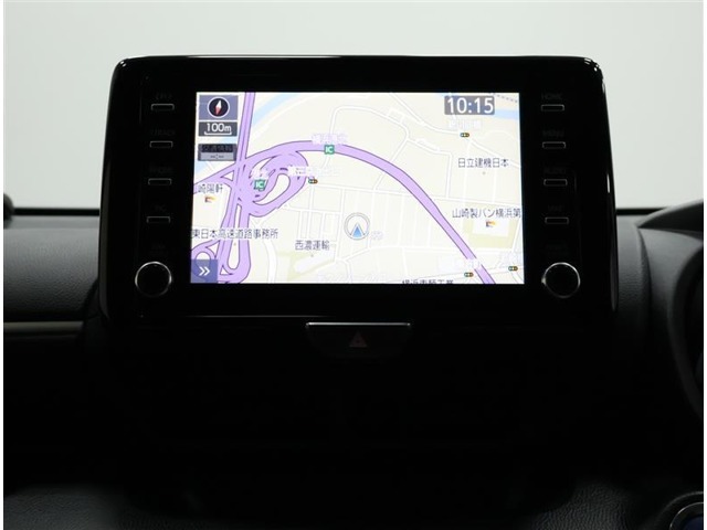 ディスプレイオーディオ8インチ装備！インパネ中央部のディスプレイに、オーディオ機能とスマホ連携機能を搭載！
