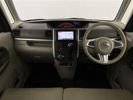 【インパネ全体】全方位で視界が広く、高い目線で運転もしやすいです！