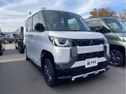 私たちは販売だけのお店では ありません。ご購入後のメンテナンスや車検、もしもの事故の際の対応など、お客様を末永くサポートさせていただくために『近隣のお客様限定』でお車をご案内させていただいております。