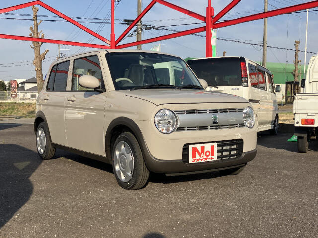 【当店の安心宣言】　★全車事故歴無し【日本査定協会基準】　★全車6万キロ以内の良質車【メーター管理システム基準】　★全車保証付き【国の認定工場（自社工場）で整備】快適なカーライフをお過ごし下さい♪
