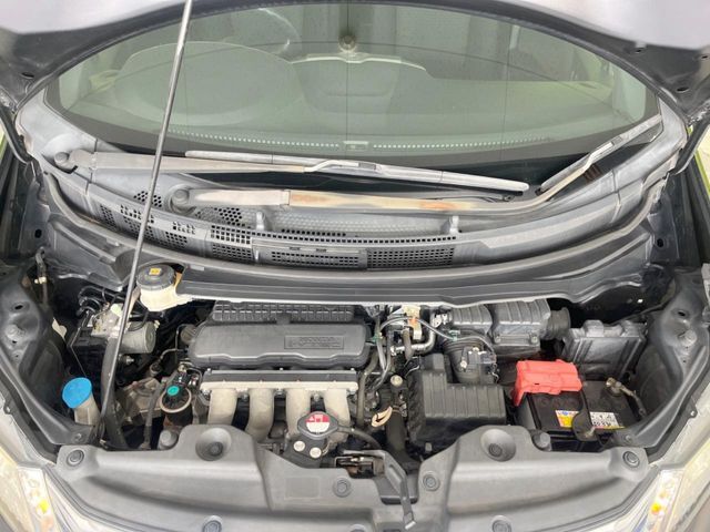 親切・丁寧な専門メカニックスタッフが応対！・車検・点検整備・事故等の修理などアフターサービスも安心。お車のカスタマイズもネクステージのサービススタッフまでご相談ください！