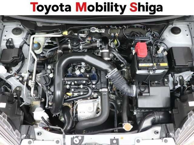 エンジンル-ムも綺麗に洗浄しております。ご納車時にはしっかりメンテナンスを行ってからご納車致します。