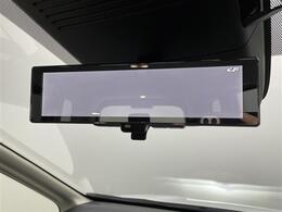 【バックミラー】大きくて見やすいので、後方を見るときも安心です！