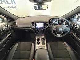 【インパネ全体】『インパネ全体』の画像になります。写真の内容に関してご不明点、ご質問等がございましたらお気軽にガリバー店舗までお問い合わせください。