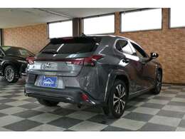 内外装ともにキレイなクルマです！また当社の在庫は全車、第三者機関（AIS）にて車輌品質書付ですので安心してお乗りになれます。