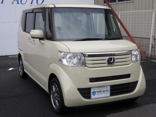 【様々なお車を展示】かわいい車・小回りが利く車・かっこいい車・燃費良い車・便利な車・初めての車・維持費が安い車・初心者でも運転しやすい車・立体駐車場入る車・四角い車・丸い車・など当店にお任せ下さい！