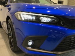 【LEDヘッドライト】ディスチャージヘッドライト（HID）と同等の明るさで、夜道や雨天走行が明るく視界良好！！　フォグライトも装備で、安心感さらにUPです♪安心ドライブを楽しんで下さい♪