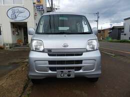 フロントガラスは納車時新品交換となります。