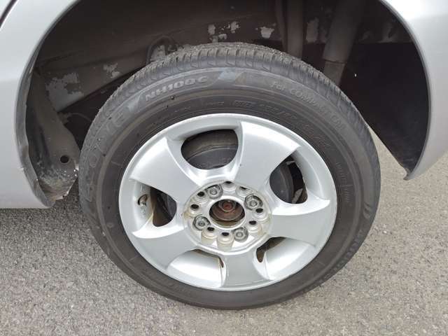 お問い合わせはタカハシ自動車販売株式会社011-786-6333までお電話ください！