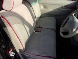 シート洗いましたが、汚れ取り切れません。現車で確認してください