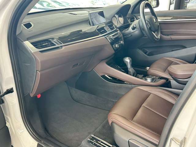 BMW　Premium　Selection　調布/〒182-0015東京都調布市八雲台2-14-1/TEL.042-426-1166/営業時間：10：00-18：00