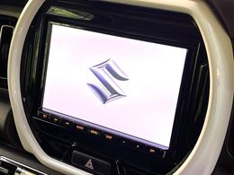 【純正ナビ】人気の純正ナビを装備。オーディオ機能も充実しており、Bluetooth接続すればお持ちのスマホやMP3プレイヤーの音楽を再生可能！毎日の運転がさらに楽しくなります！！