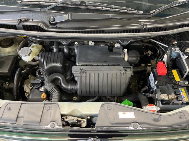 親切・丁寧な専門メカニックスタッフが応対！・車検・点検整備・事故等の修理などアフターサービスも安心。お車のカスタマイズもネクステージのサービススタッフまでご相談ください！