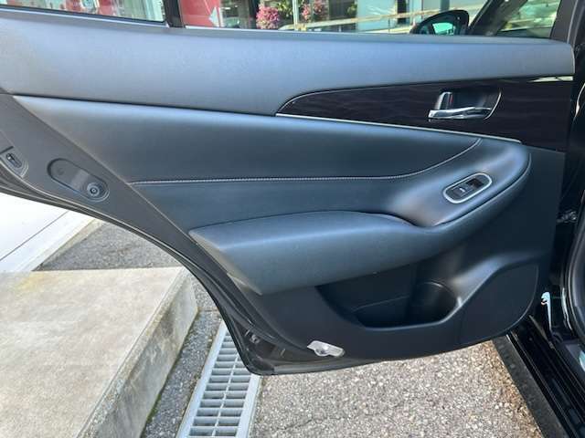 『オートローン』各種取り扱いがございます。一度お問い合わせください。※事前審査の際は、運転免許証がございますとスムーズにご対応できます。