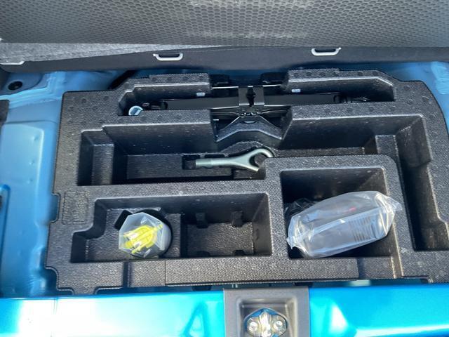 修理キット付き工具入れ
