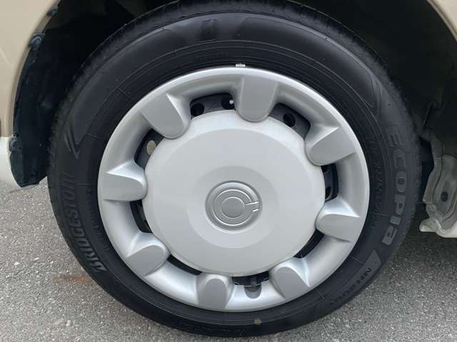 お客様のご対応で外出しているケースもあり、お店を不在にしている場合もございます。スムーズなご案内の為にもご来店の際には事前にご連絡を頂けますと幸いです！