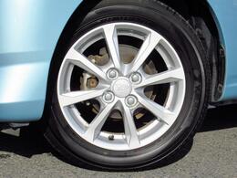 足元を引き締めて魅せるアルミホイールを装着☆