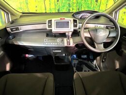 グループ総在庫数約30，000台！！全国の系列店からメーカー・車種問わずご紹介出来るので、あなたにピッタリのお車が見つかるはずです♪まずはお問い合わせ下さい☆