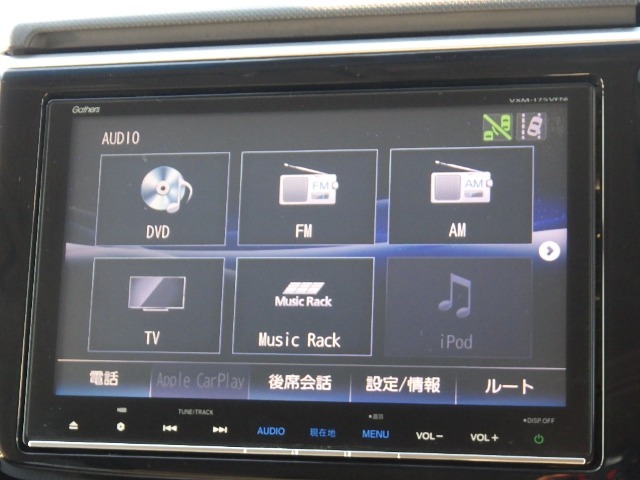 ★ナビ★ お仕事にもプライベートにも活躍するナビゲーション付きで遠方へのお出掛けも安心です（*＾ー＾*）カーライフにさらに快適をプラス♪