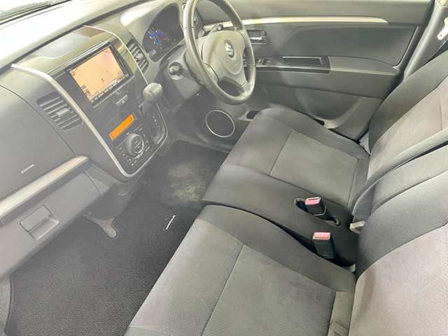 総在庫200台以上！たくさんあるからご希望のお車が見つかります！掲載されていない在庫車も多数ございますので、お気軽にお問合せ下さい！
