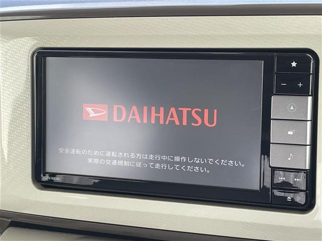 【純正ナビ】専用設計で車内の雰囲気にマッチ！ナビ利用時のマップ表示は見やすく、いつものドライブがグッと楽しくなります！