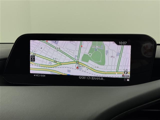 【純正ナビ】専用設計で車内の雰囲気にマッチしたナビが装備されています！利用時のマップ表示は見やすく、いつものドライブがグッと楽しくなります！