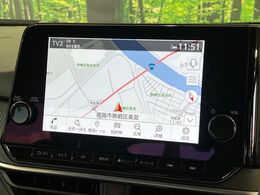 【純正9インチナビ】人気の純正ナビを装備しております。ナビの使いやすさはもちろん、オーディオ機能も充実！キャンプや旅行はもちろん、通勤や買い物など普段のドライブも楽しくなるはず♪