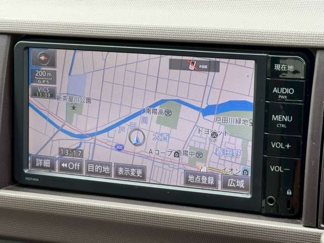 【純正ナビ】です。BluetoothやDVD再生等充実装備。