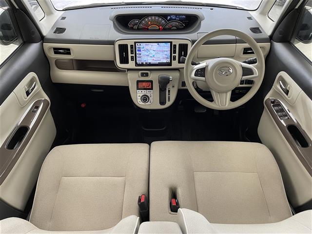 【インパネ全体】全方位で視界が広く、高い目線で運転もしやすいです！