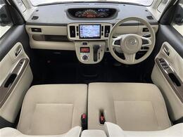 【インパネ全体】全方位で視界が広く、高い目線で運転もしやすいです！