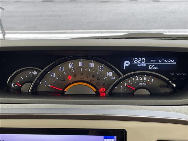 【スピードメーター】メーターがシンプルで見やすく運転しやすいですね！