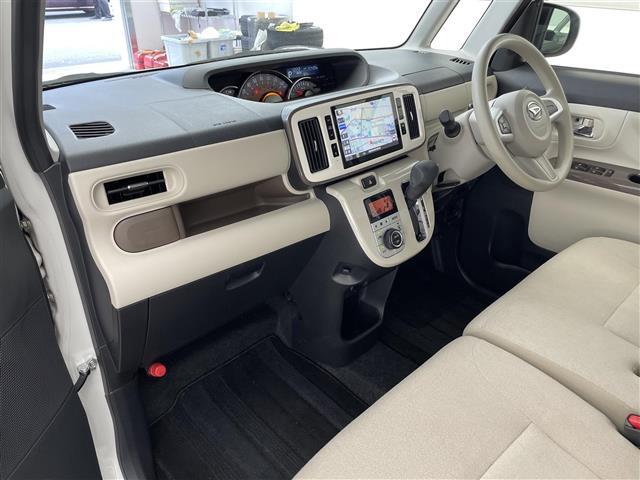 【インパネ全体】全方位で視界が広く、高い目線で運転もしやすいです！