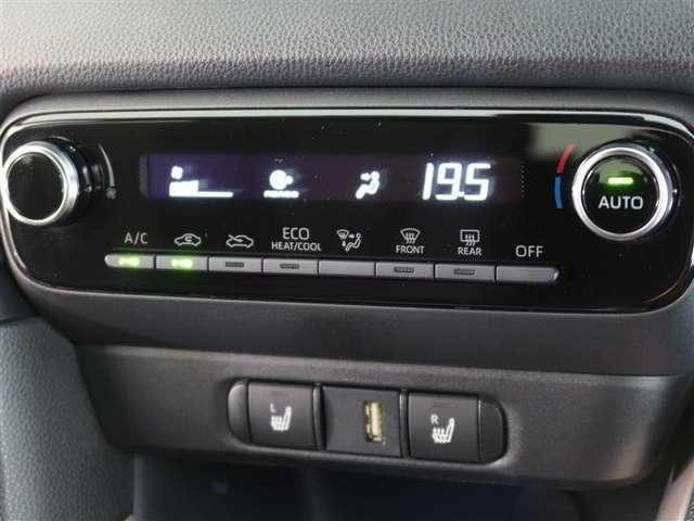 トヨタTSキュービックカードをご利用で貯まったポイントを、お車のクレジット支払期間中にポイント還元できますので支払いのお手伝いになります。