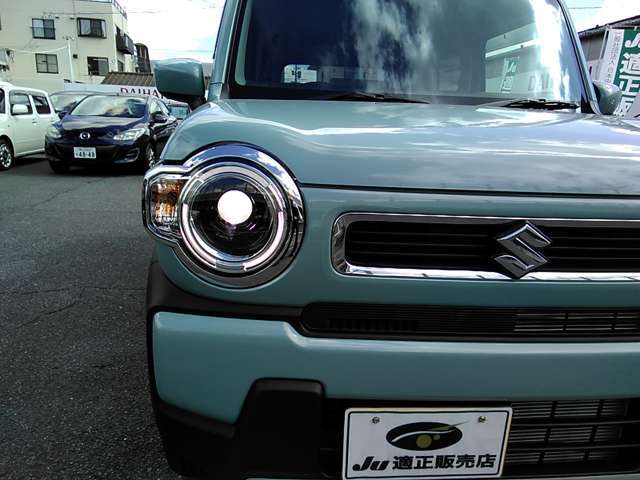 LEDヘッドライト付きで視界も明るく安心です。
