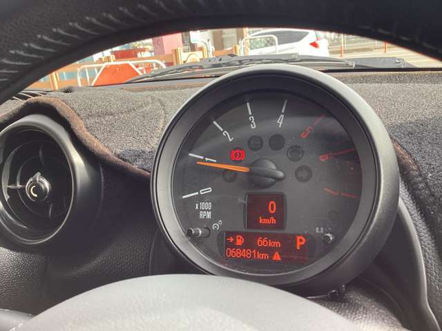 メーター部分の写真になります。