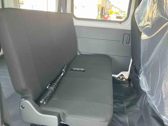 おクルマをご購入の機会に、自動車保険を見直してみませんか？