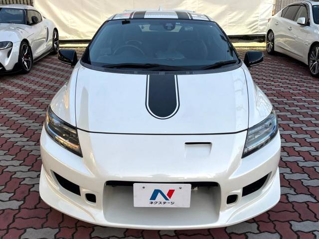 弊社では、全車『修復歴なし』のお車のみ取り扱っております。専任バイヤーによる厳選した仕入れの後、入庫後の車両チェックを行い、ネクステージが認定した高品質な中古車をご提供しております。