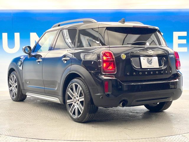 ●YANASEオートシステムズとの提携によって実現した高品質修理ネットワーク！大切なお車だから、万が一の修理でも「純正品質」をご提供。当店でご購入いただくお車にはメリットが数多くあります