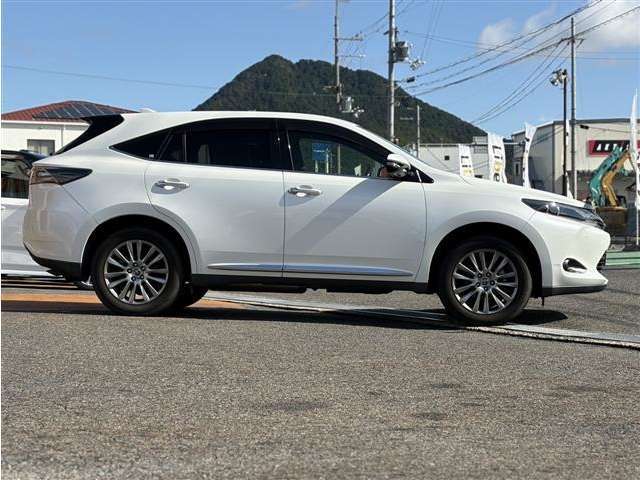 ■□■□■ 登録（届出）済未使用車はノルマ達成のために作られた走行100km未満、かつ初度登録または初度届出された車両でいわゆるアウトレット車です！】 ■□■□■