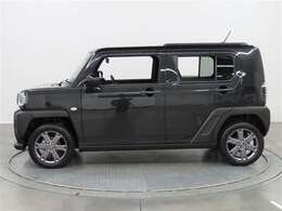 内外装に加えエンジンルームを徹底クリーニングする「まるまるクリーニング」を実施済み！