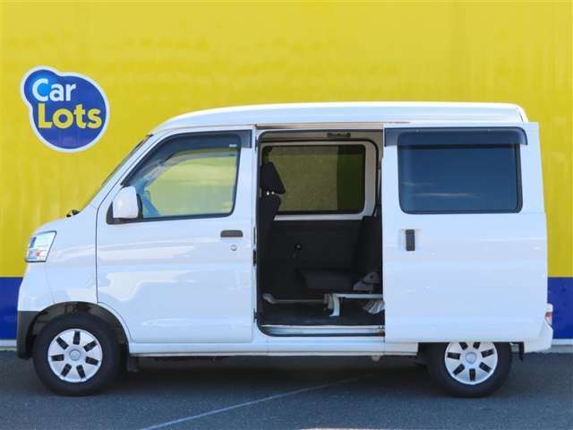 当店では点検と車検の基本工賃を先にお支払していただくことで、最大25％割引でお届けしているメンテナンスパックをご用意しております！詳しくはスタッフまで♪