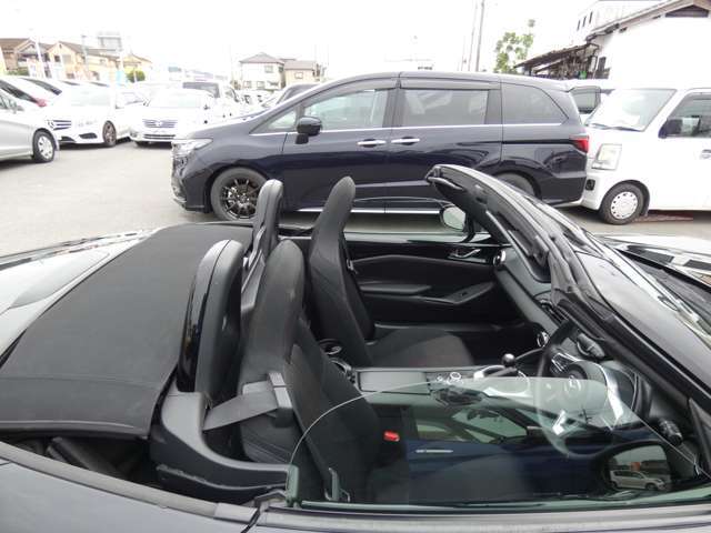 プライベートのお車からビジネスカーまでご希望に沿ったお車をご用意しています！早い者勝ちのプライス！是非、お車を見にご来店ください！