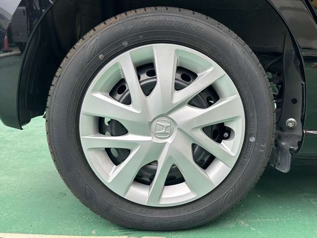 ★納車前に、専属のクリーニングスタッフが、ピッカピカにクリーニングして納車いたします！もちろん、ピッカピカの状態でお渡しするクリーニング費用も支払総額に含まれています！