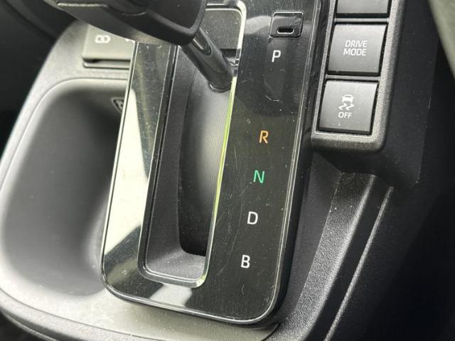 お車に合わせて無料保証以外にも、保証範囲、期間、距離を拡充させた有料保証もご用意しております！中古車の購入が初めてで不安・・・というお客様もご安心ください！