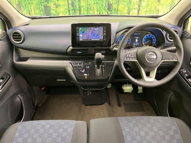 グループ総在庫数約30，000台！！全国の系列店からメーカー・車種問わずご紹介出来るので、あなたにピッタリのお車が見つかるはずです♪まずはお問い合わせ下さい☆