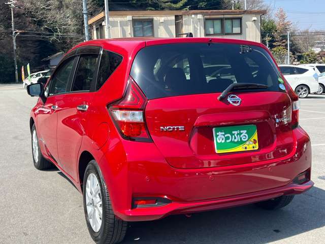 中古車選びで不安な故障リスク。もしもの時も安心な保証（ロードサービス無料走行距離無制限・1～5年・395項目の部品）をご用意しております。故障率の高い電装部品から先進のハイブリッド機構も保証！
