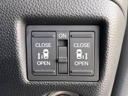 【両側パワースライドドア】スマートキーや運転席のスイッチで後席両側スライドドアの開閉が可能♪電動だから力を入れてドアを開ける必要が無く、小さなお子様でも簡単に開け閉めでき快適です♪