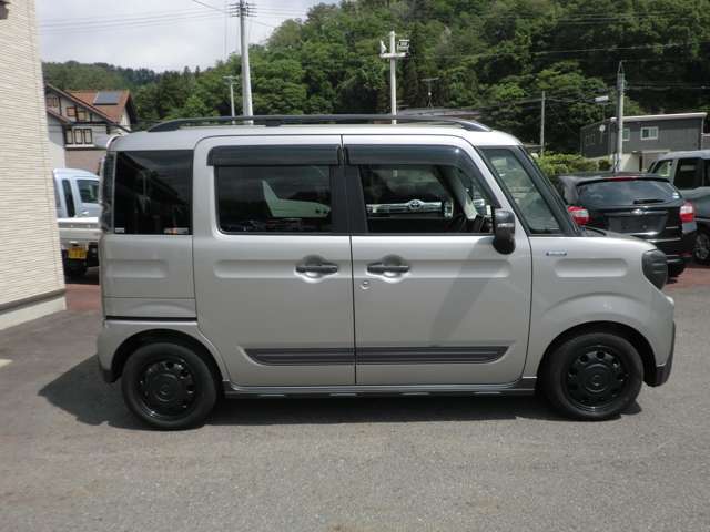 ナンバーの登録、届け出とアフターフォローの理由で掲載車両の販売とお問い合わせへの返答は東北にお住まいのお客様とさせていただいております。何卒ご了承のほどお願い申し上げます。