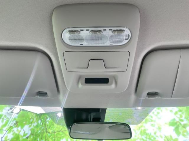 お車に合わせて無料保証以外にも、保証範囲、期間、距離を拡充させた有料保証もご用意しております！中古車の購入が初めてで不安・・・というお客様もご安心ください！