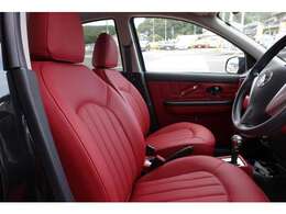 カーセンサーNETだけではお伝えできない、当店の魅力がつまった自社HPも是非ご覧下さい♪　【http://nobuchika-jidousya.jp/】